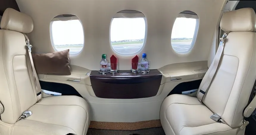 Embraer Phenom 100 - private jet charter